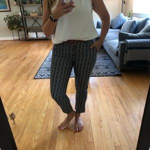 Cropped black and white patterned pants